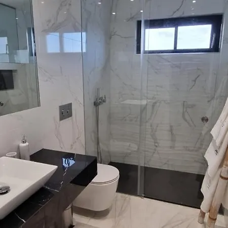 Sunrise By Laranjal וילה *