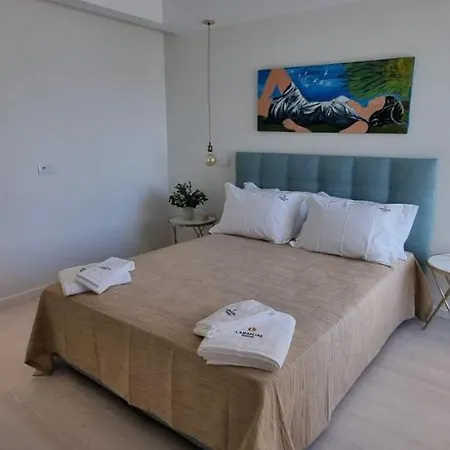 Sunrise By Laranjal *