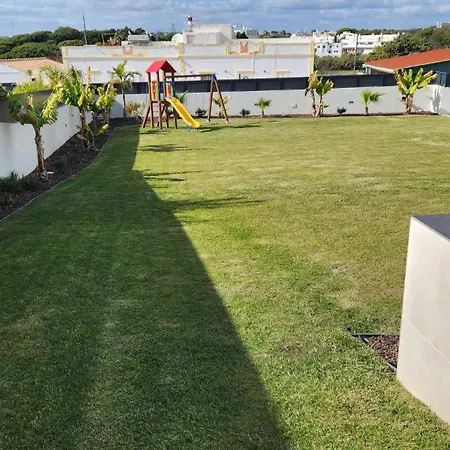 Sunrise By Laranjal וילה *