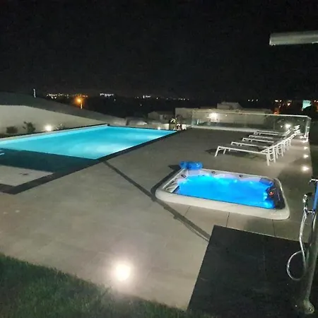 Sunrise By Laranjal Villa *