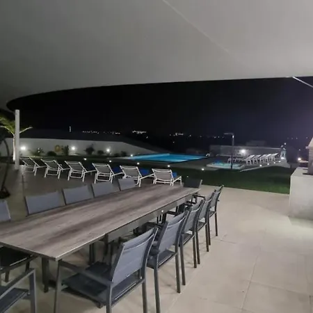 Villa Sunrise By Laranjal *